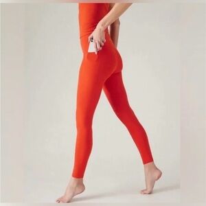 NWT-Athleta Reddish  Orange Interval  Stash  7/8 Tight, Large